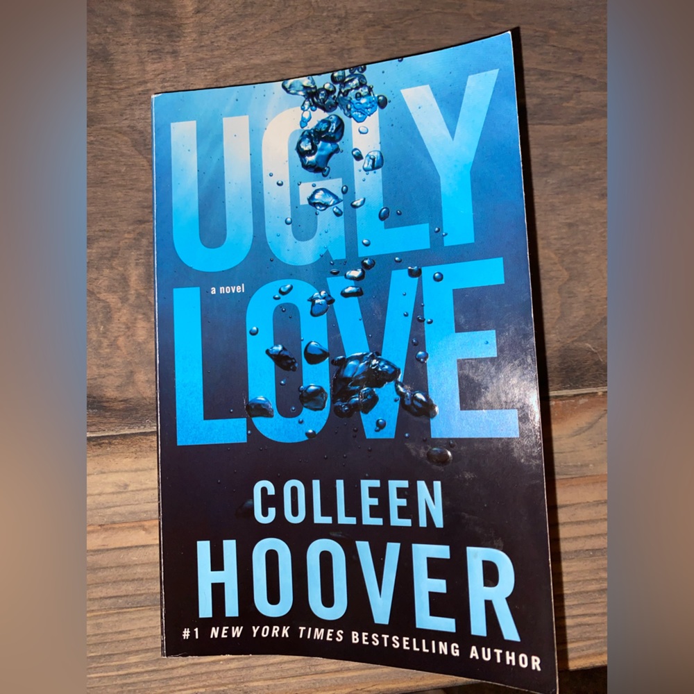 Ugly love by Colleen Hoover